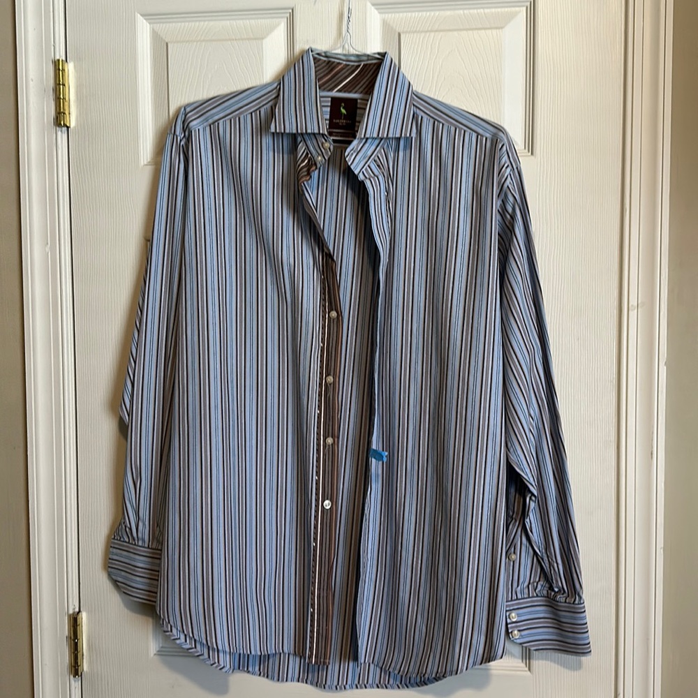 Taylor Byrd men’s dress shirt